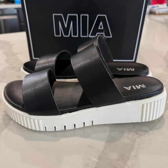 Mia Lexi Round Toe Platform Slide Chic Sandals Women's Size 9M Black Cushioned - Picture 4 of 10